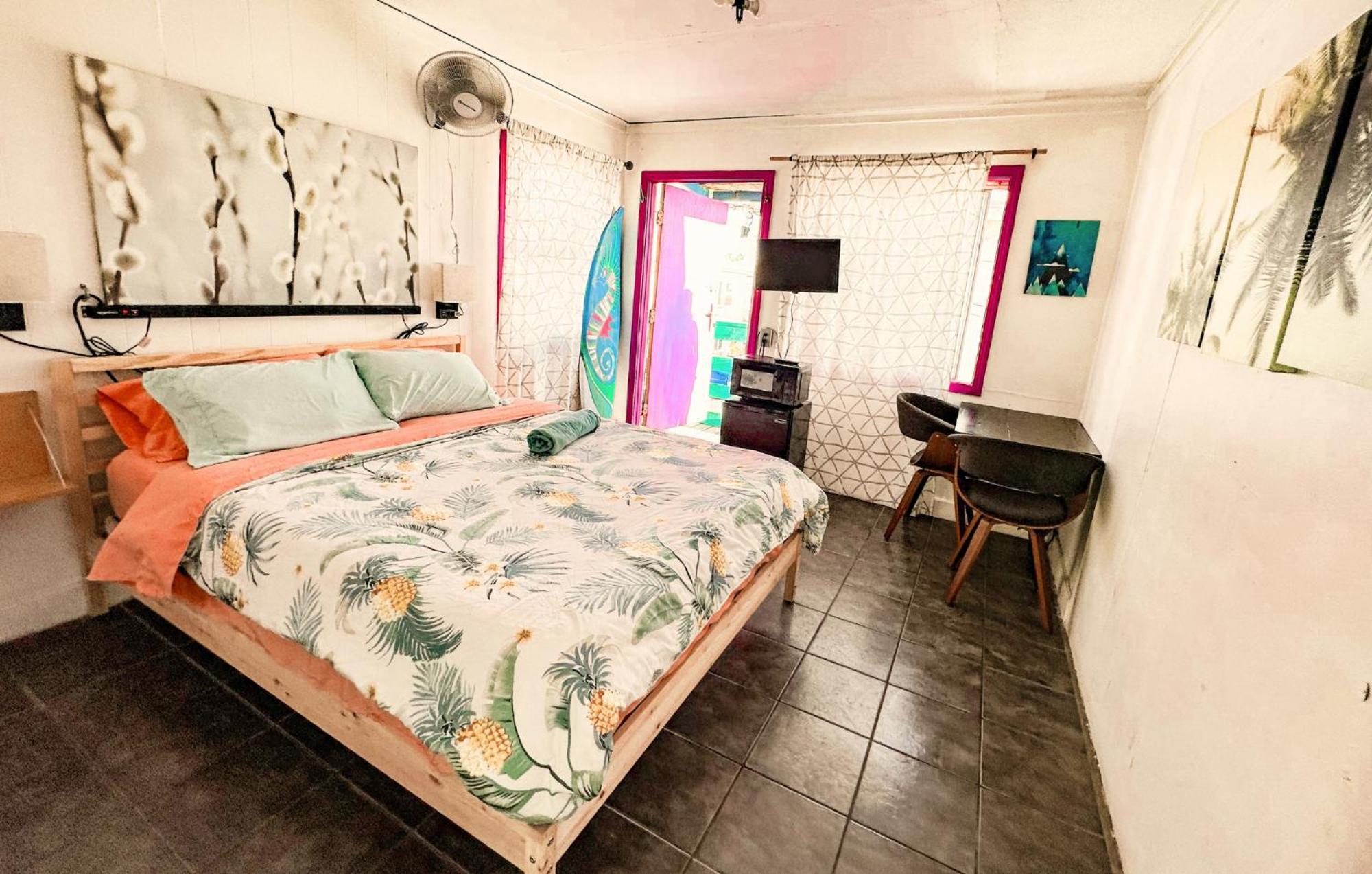 Ith Surf (adults Only) Hostel San Diego